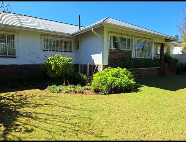 3 BEDROOM HOUSE FOR SALE IN MONUMENT